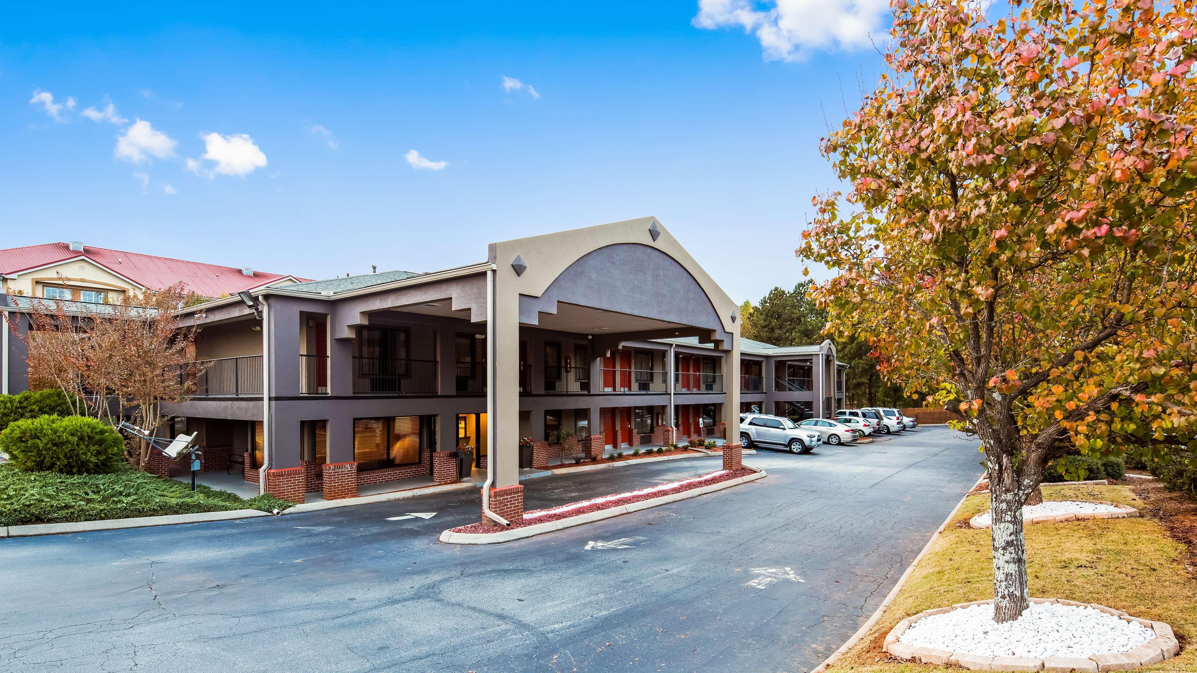 Best Western Shenandoah Inn Newnan Esterno foto