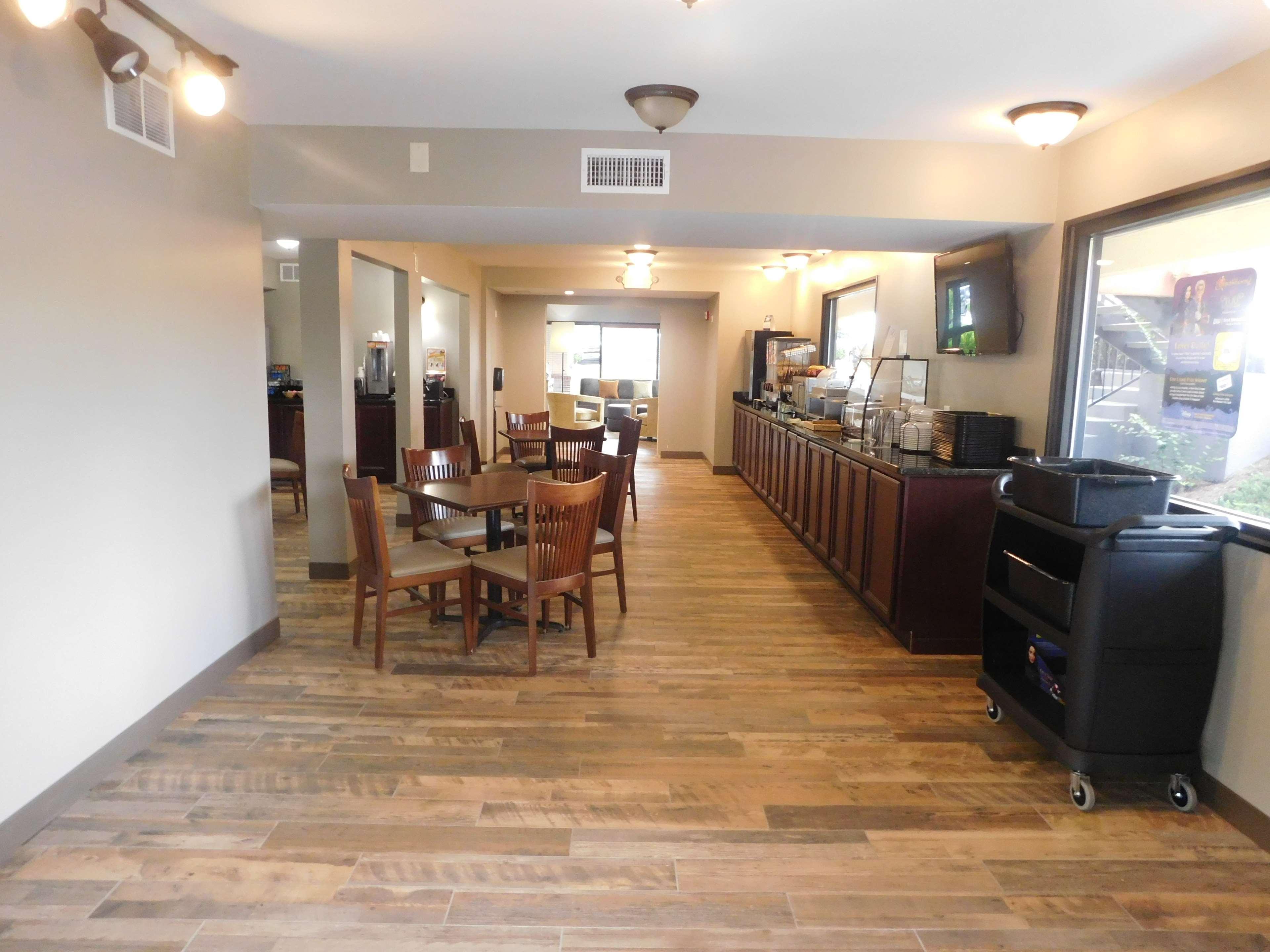 Best Western Shenandoah Inn Newnan Esterno foto